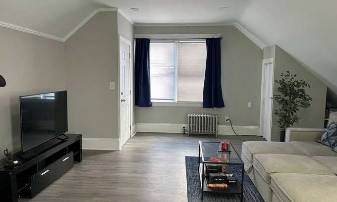 Mount Pleasant Apartamento | Downtown Gem: Providence Loft; Mini get Away!
