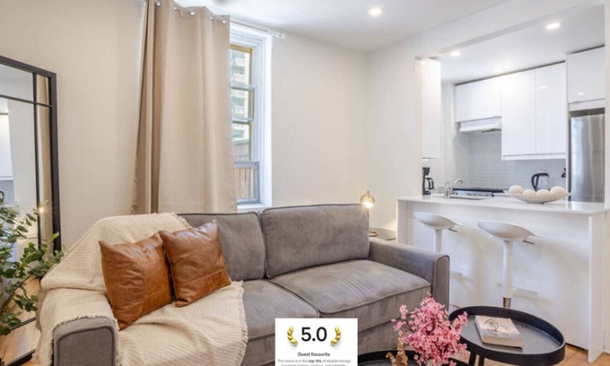 Quartier des Spectacles Apartamento | Downtown Hideaway | Peaceful & Trendy 1BR