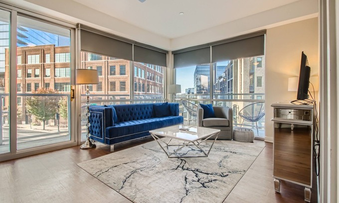 The Gulch Condominio | Downtown in the Gulch - 2bed/2bath - Stay like you live here!