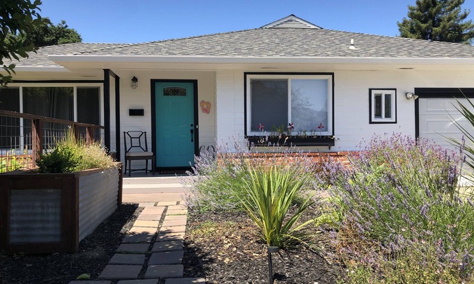 Napa Casa | Downtown Main Street Charmer