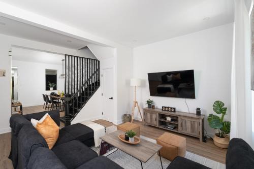 Downtown Montreal Apartamento | Downtown Penthouse 2 Level-4BDRS-8Guests