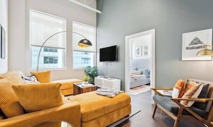 The Loop Condominio | Downtown Penthouse - Mich Ave 2bd | +gym & VIEWS