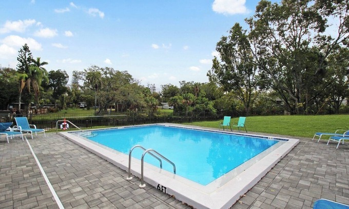 Sarasota Condominio | Downtown Sarasota gem near Ringling College - Beautiful Bayou