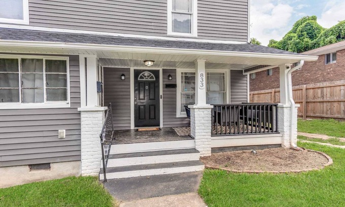 Winston - Salem Casa | Downtown & Seventh