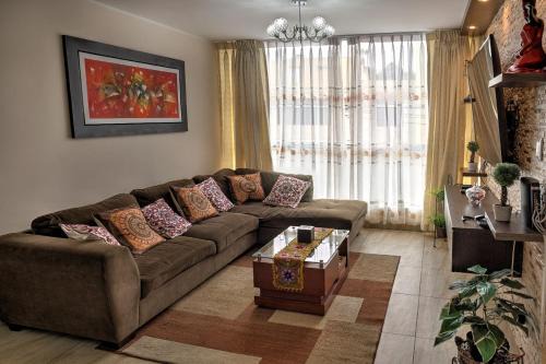 San Miguel Apartamento | Dpto entero, 2do piso, ascensor y cochera