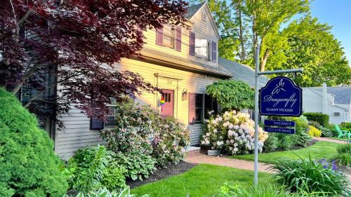 Ogunquit Casa | Dragonfly Guest House