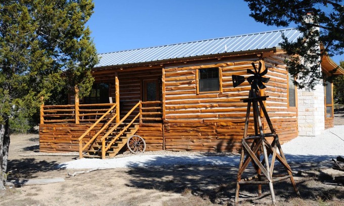 Canyon Lake Cabina | Dream Away Cabin - Nueva Cedar Log Cabin - 2BR - 3 Acres - a pie de lago