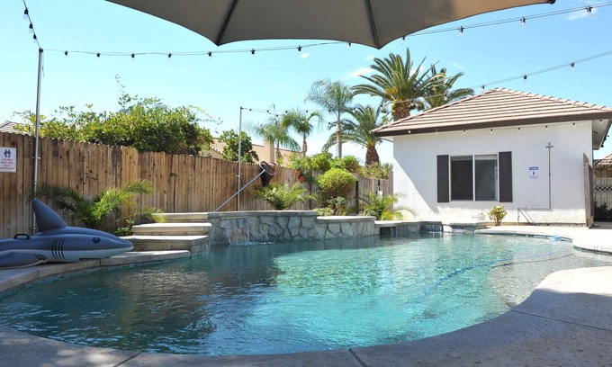 Rosedale Casa | Dream house, with Pool