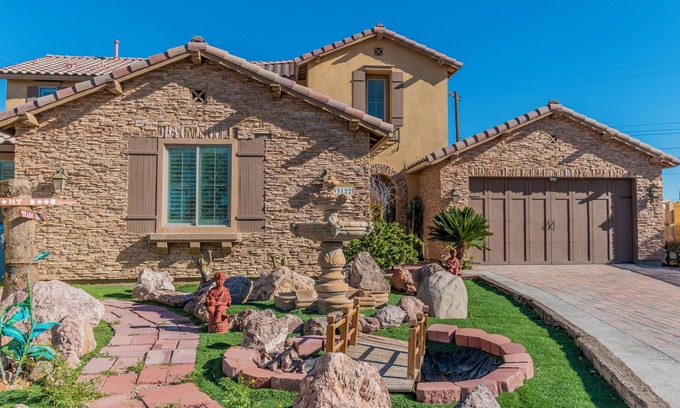 North Las Vegas Villa | Dream Villa