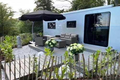 Luetow Casa | Dreamer Luxus-Caravan am Achterwasser, Lütow
