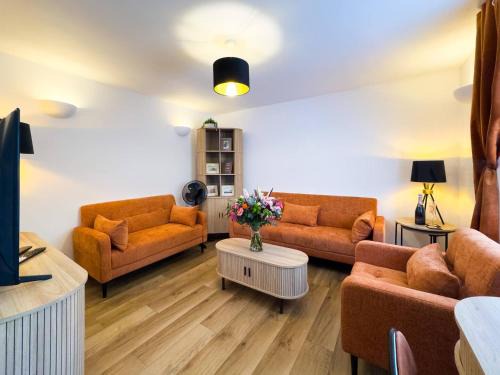 Margate Casa | Dreamland Cottage Margate By Adliv