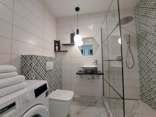 Lutsk Apartamento | DreamTown Однокімнатна біля вокзалу
