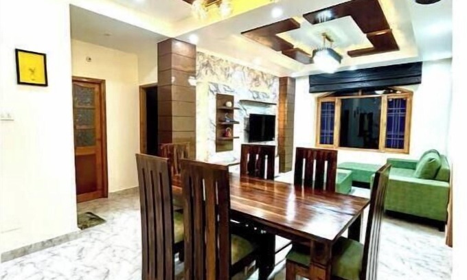 Shimla Condominio | Dreamville Stays Shimla - Luxury Homestay and B&B unit 2