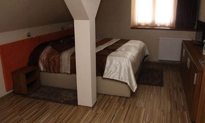 Lachtal Apartamento | Dreibettzimmer - Sissi Park