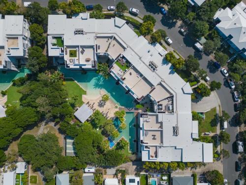 Casuarina Apartamento | Drift North 42 with Resort Pool