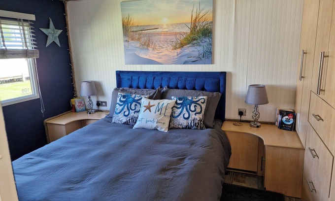Anderby Creek Cabina | Driftwood Cabin - Dog Friendly, Anderby Creek