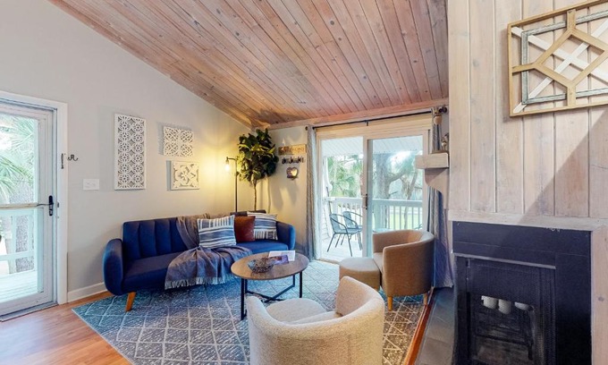 Ocean Ridge Apartamento | Driftwood Villa - 261 Palmetto Perch