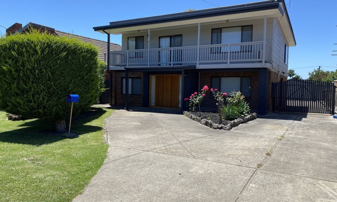 Dromana Casa | Dromana Charmer - Large family home, 8 min easy walk to the beach.