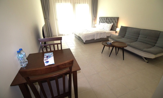 Discovery Gardens Apartamento | DRUVYA HOLIDAY HOMES, Bld DG194, Street No,2 Discovery Gardens, Close to Metro