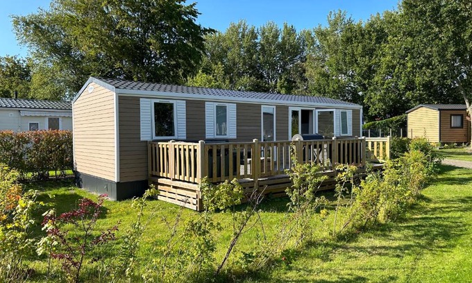 Lauwersoog Otro | DS Chalets-Simonsgat 63-Geweldige 6 tot 7 persoons chalet met 2 badkamers-vakantiepark Lauwersoog-aan het Lauwersmeer