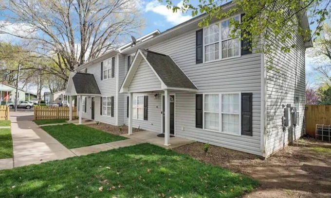 Downtown Casa | DT/2 Spacious 3BR Suites/FreeParking/SelfCheckin