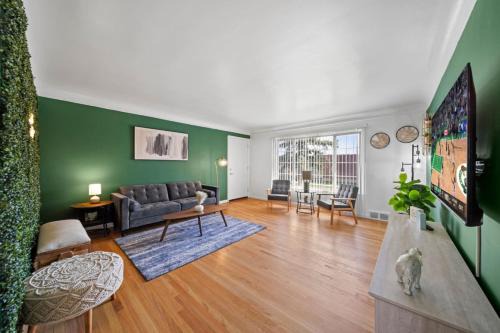 Birmingham Apartamento | DT Green Haven 4-Bed Sanctuary in Vibrant Loco