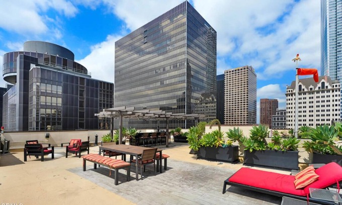 Financial District Complejo | DTLA Hope St