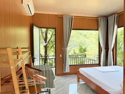 Yen Minh Casa | Du Gia NaLien View Homestay