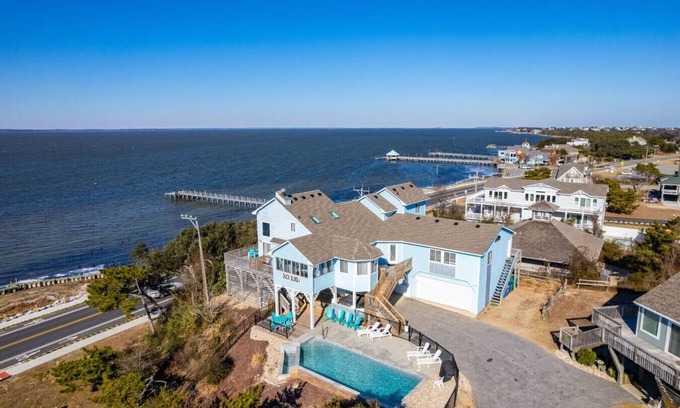 Duck Apartamento | Duck Blind: Coastal Views, Infinity Pool, Spa, Sauna & Game Room