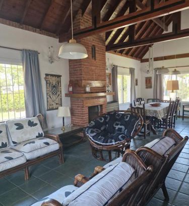 Pinamar Casa | Dunas Chalet y Apartamento, sólo familias