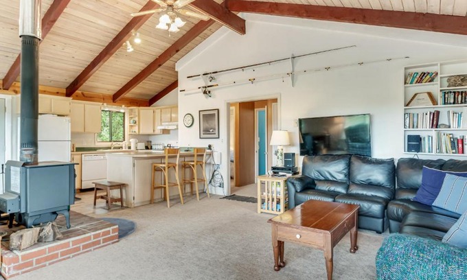 Copalis Beach Casa | Dune Grass Cottage