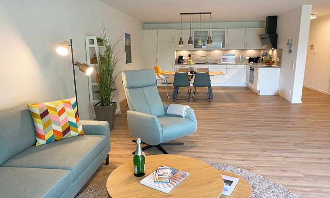 Tossens Apartamento | Dune magic - relaxed enjoyment. Sauna. Low barrier width. Comfort.