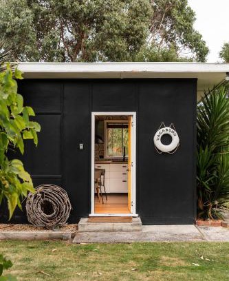 White Beach Casa | Dune Shack - On The Beach, 10 minutes from Port Arthur
