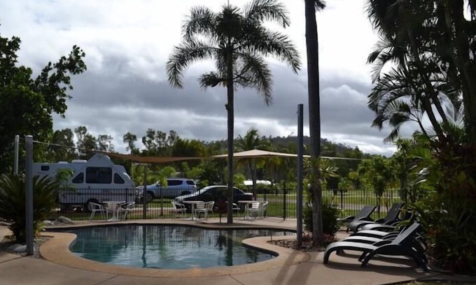 Wongaling Beach Otro | Dunk Island View Caravan Park