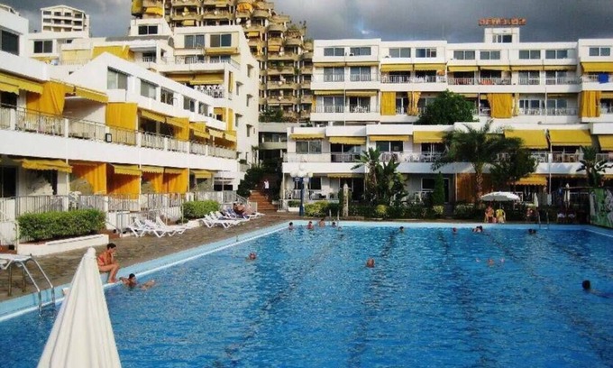 Zouq Mkayel Apartamento | Duplex in Solemar, electricity24/7,private parking