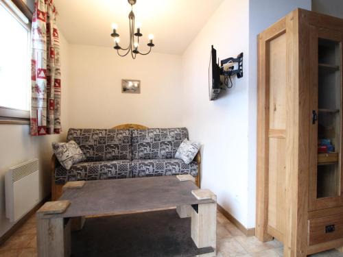 Val Cenis Apartamento | Duplex 10 pers au pied des pistes avec parking, balcon et wifi à Val Cenis - FR-1-508-25