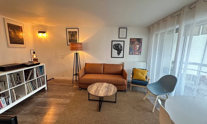Curial Cambrai Apartamento | Duplex 3 Pièces Avec Balcons et Parking à Paris 19