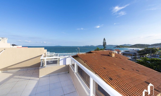 Quatro Ilhas Apartamento | Vrbo Property