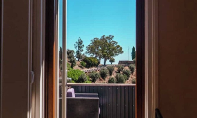 Abrantes Apartamento | Duplex apartment with terrace and castle view - Barca53