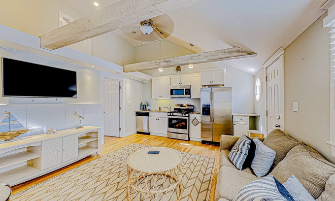West Yarmouth Casa | Two next-door bungalows with fast WiFi, enclosed yard, & walkable locale