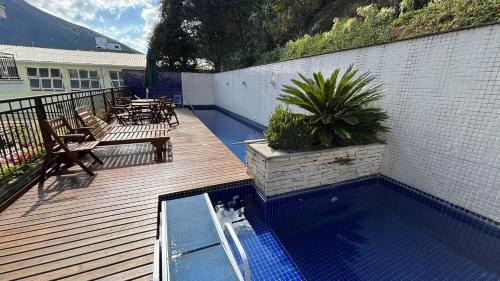 Itaipava Apartamento | Duplex com garagem em Itaipava