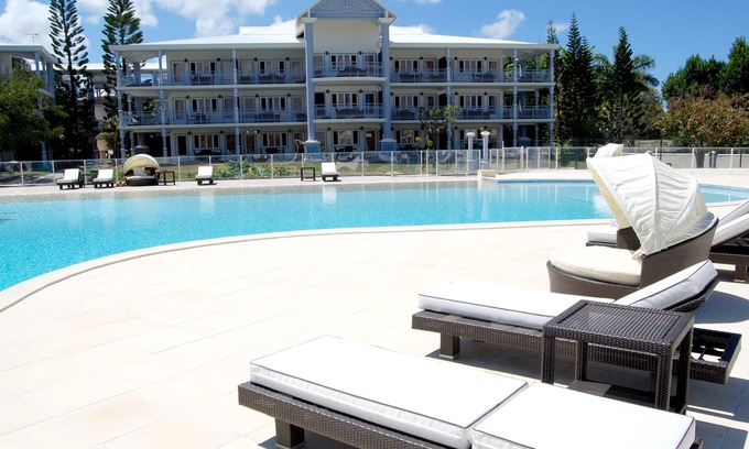 Sainte-Anne Apartamento | Dúplex en residencia de estilo Lousiane con terraza y vista a la piscina
