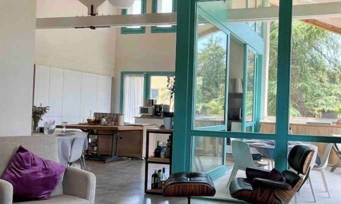 Valldoreix Villa | Duplex independiente en villa señorial