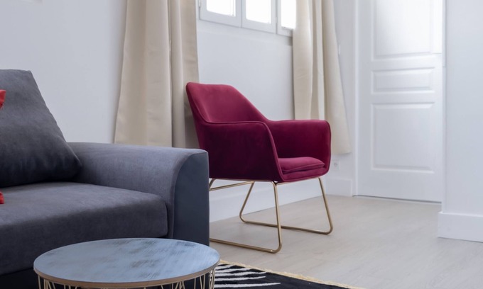 Le Bourget Apartamento | Duplex Lumineux-netflix