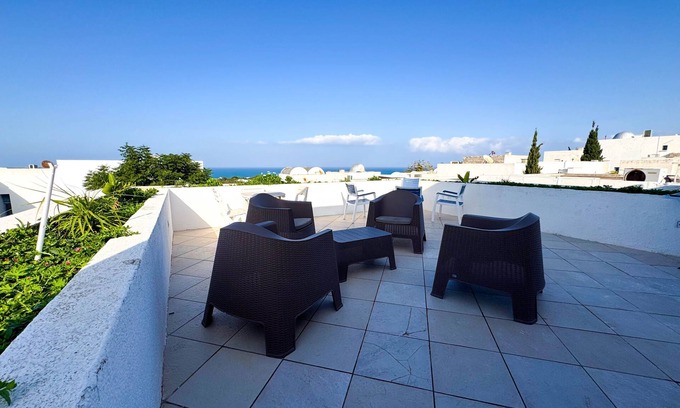 Gammarth Apartamento | Duplex luxueux hammam et vue mer :Golden tulip