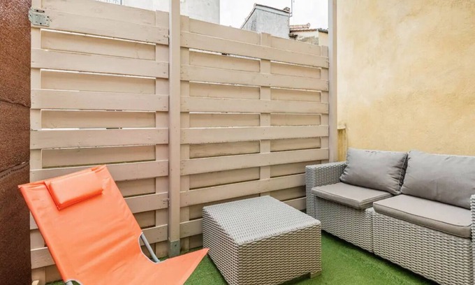 Capucins - Victoire Apartamento | Duplex, Terrasse, Air Con, Car park