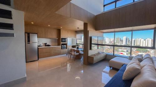 Jardim dos Estados Apartamento | Duplex Ultra Luxo com Móveis Assinados e Bela Vista