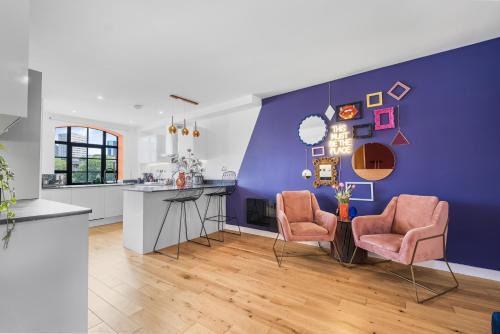 Birmingham City Centre Casa | Dusk House