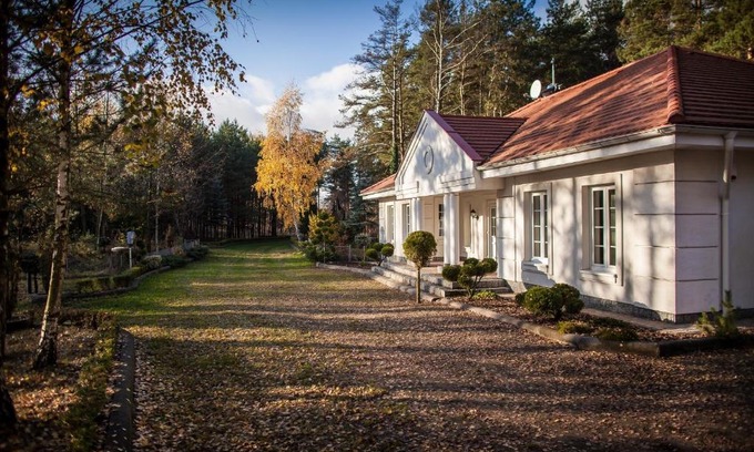 Chojnice Villa | Dworek Myśliwski