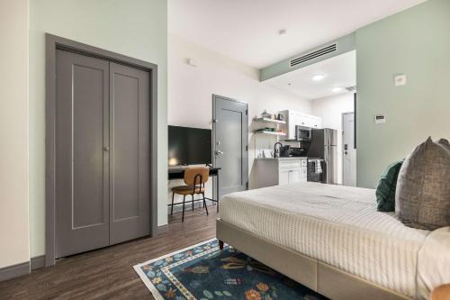 Macon Apartamento | Dynamic Stay Connected Comfort Steps from Atrium